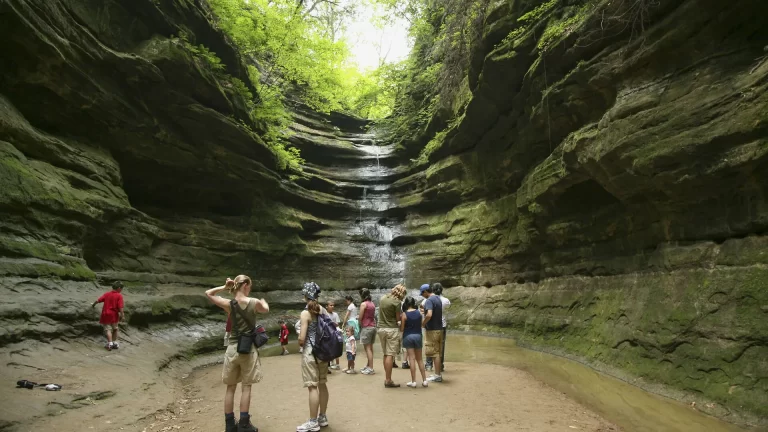What Are the Best Activities at Starved Rock State Park?